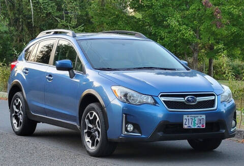 2016 Subaru Crosstrek for sale at CLEAR CHOICE AUTOMOTIVE in Milwaukie OR