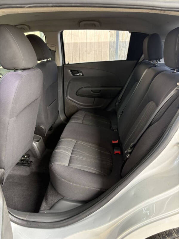 2014 Chevrolet Sonic LT Manual