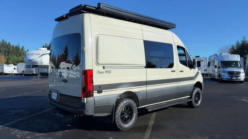 2024 Mercedes-Benz Sprinter