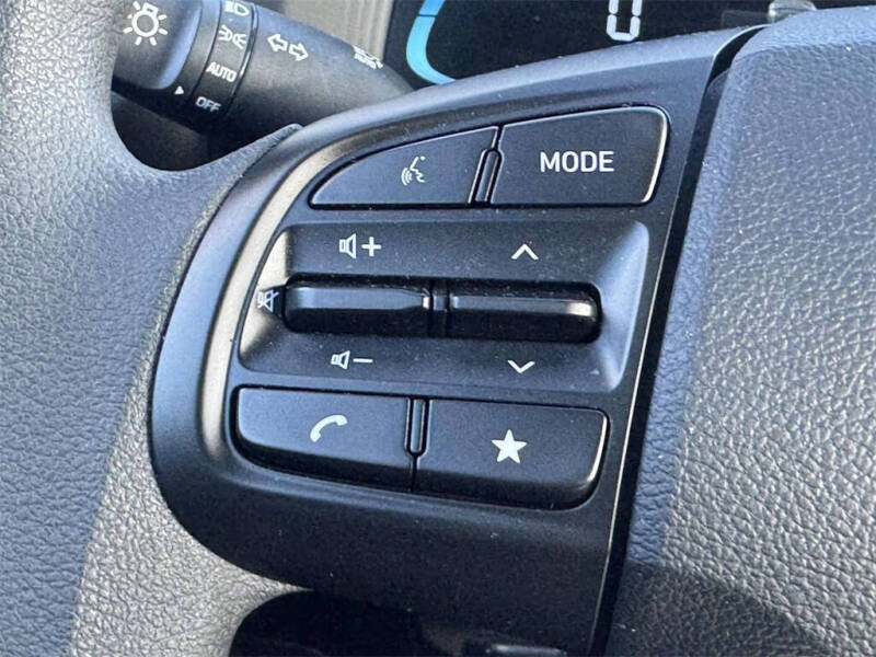 2023 Hyundai Venue SE