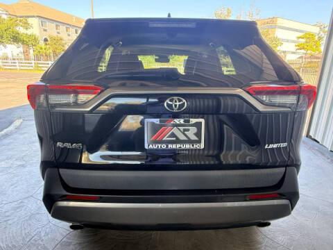 2020 Toyota RAV4 Limited