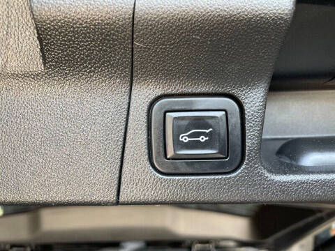 2018 GMC Acadia SLE-2