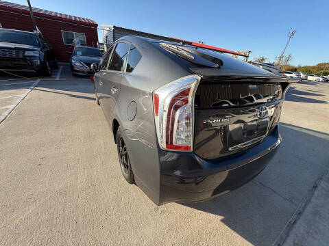 2014 Toyota Prius Two