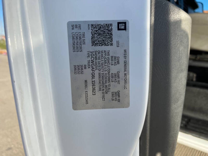 2020 Chevrolet Express 2500