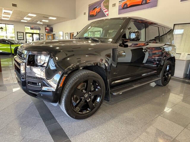 2024 Land Rover Defender 1