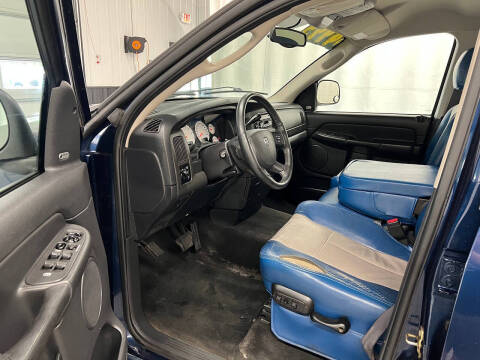 2004 Dodge Ram 1500 SLT