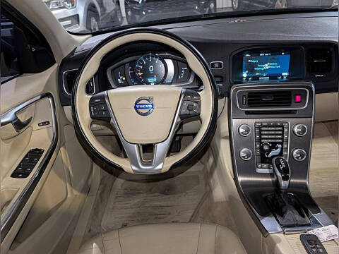 2015 Volvo S60 T5 Drive-E Premier