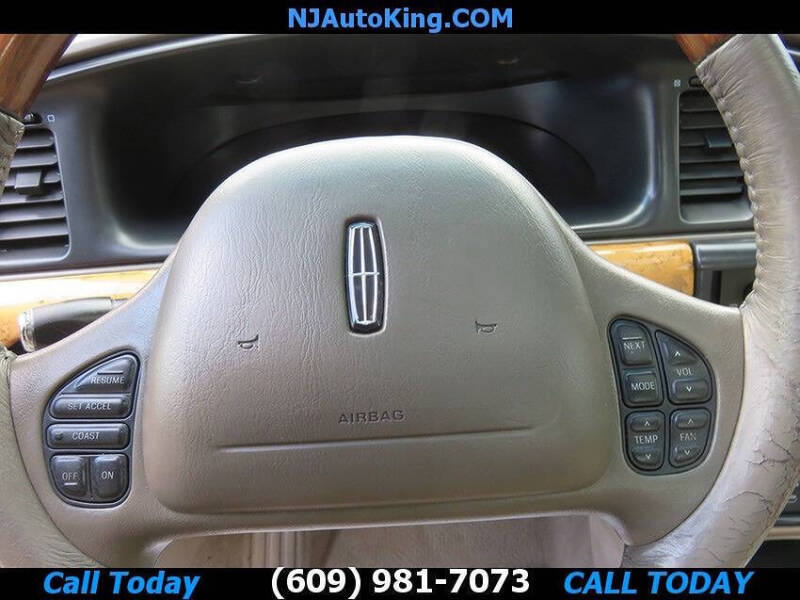 2001 Lincoln Continental