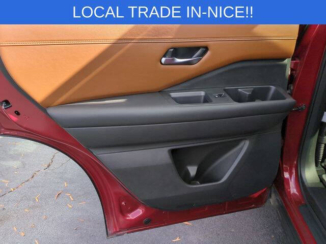 2023 Nissan Pathfinder Platinum