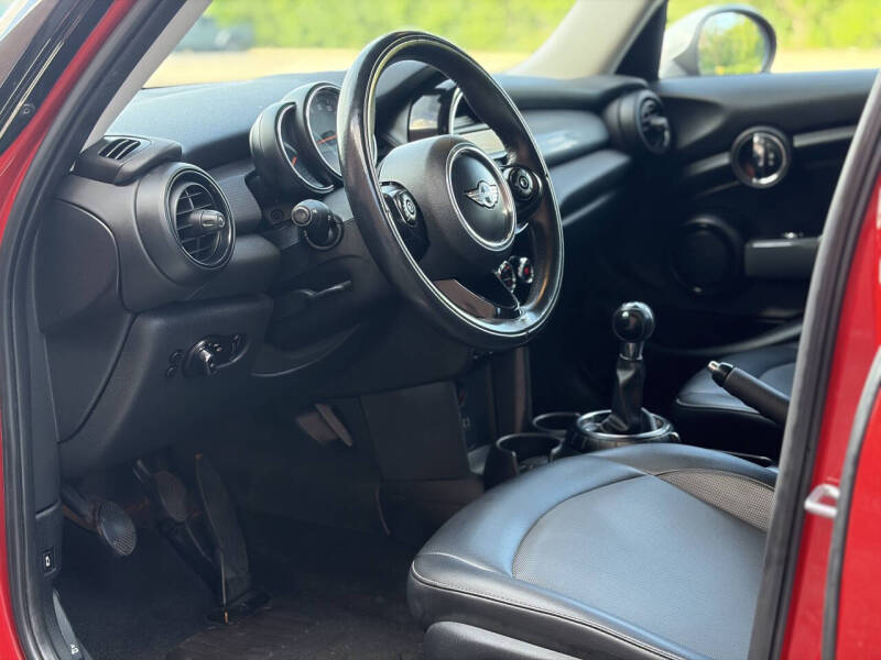 2016 MINI Hardtop 4 Door Cooper