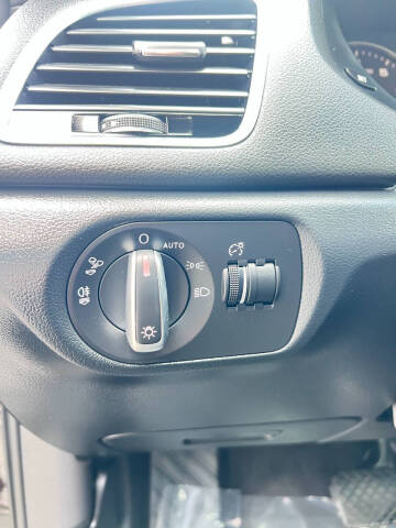 2016 Audi Q3 2.0T quattro Premium Plus