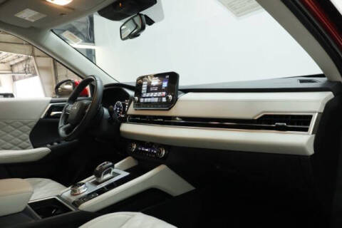 2024 Mitsubishi Outlander SEL