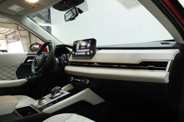 2024 Mitsubishi Outlander SEL