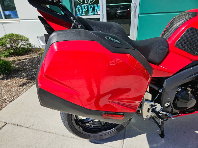 2008 Triumph Sprint ST