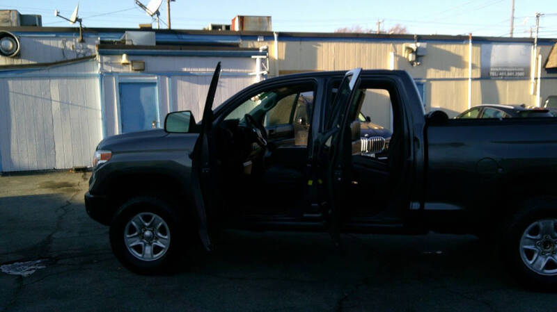 2015 Toyota Tundra SR