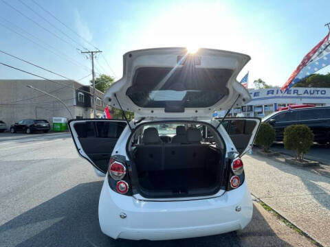 2016 Chevrolet Sonic LT Auto