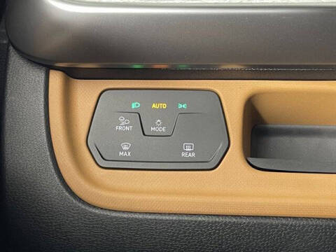 2025 Volkswagen ID. Buzz Pro S