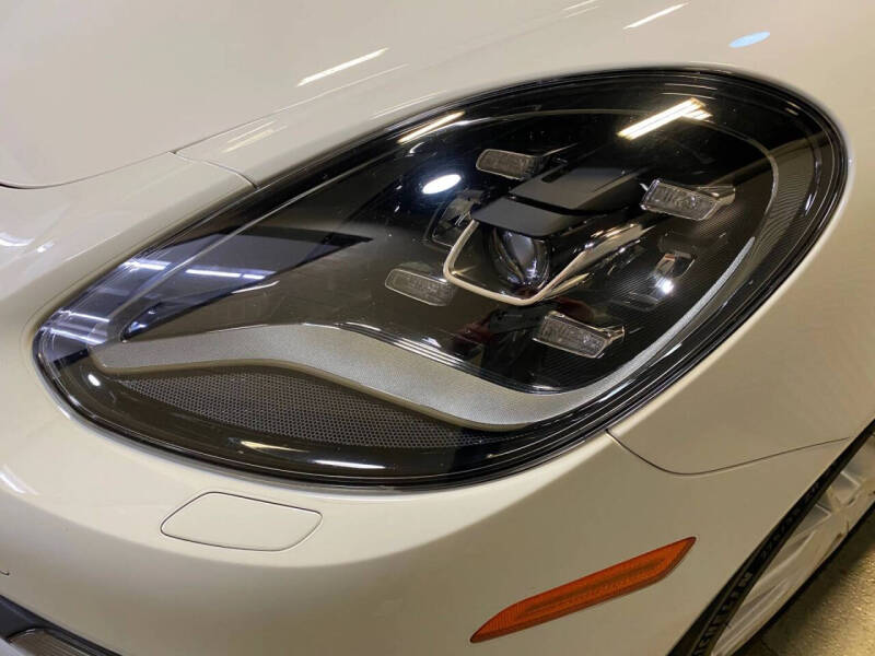 2018 Porsche Panamera