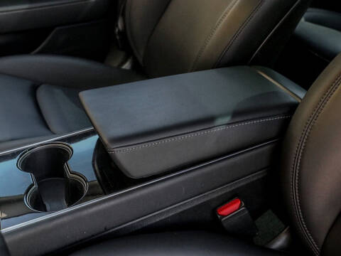 2019 Tesla Model 3 Mid Range