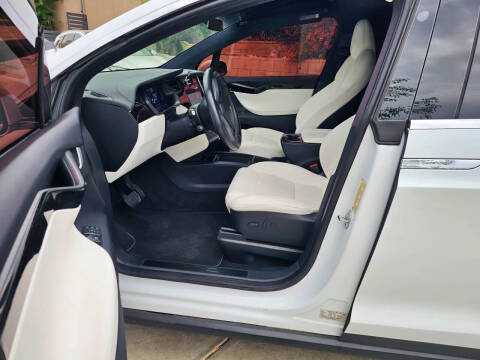 2021 Tesla Model X Long Range Plus