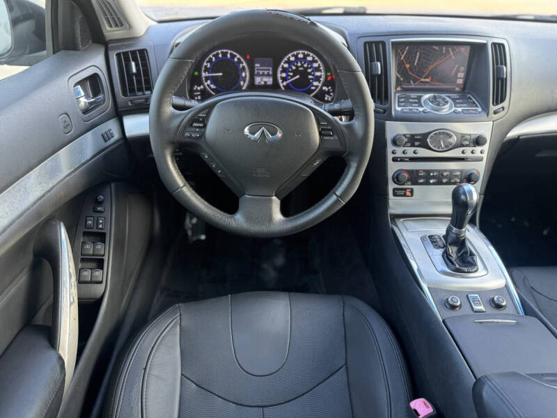 2013 Infiniti G37 Convertible