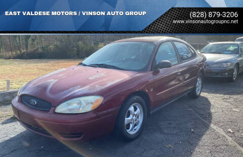 2004 Ford Taurus for sale at EAST VALDESE MOTORS / VINSON AUTO GROUP in Valdese NC