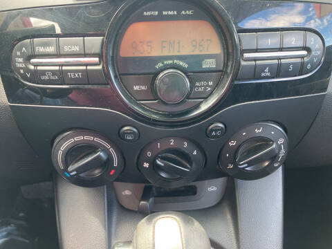 2013 Mazda MAZDA2 Sport
