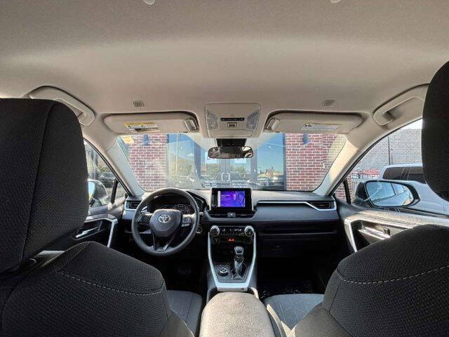 2023 Toyota RAV4 Hybrid XLE