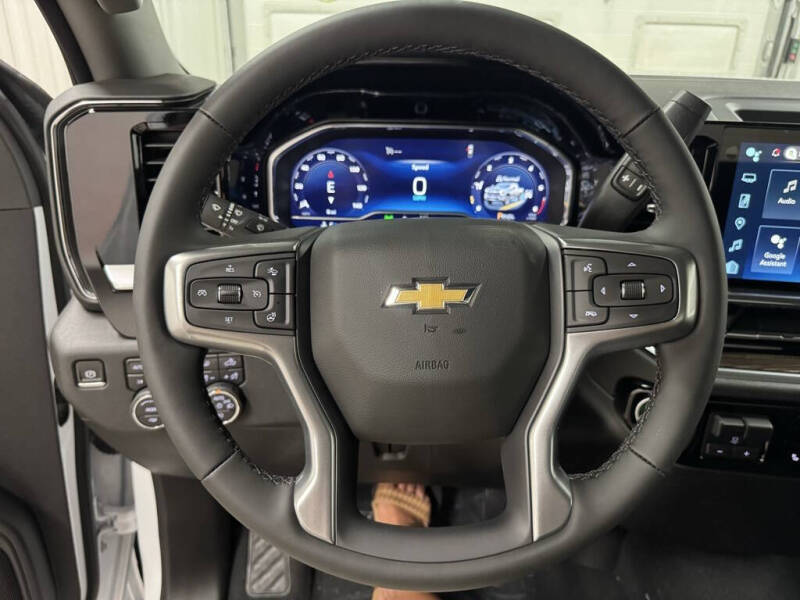 2025 Chevrolet Silverado 2500HD LT
