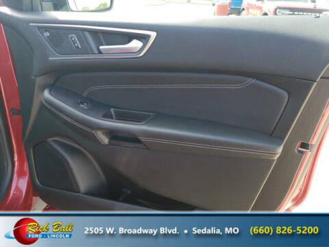 2023 Ford Edge Titanium