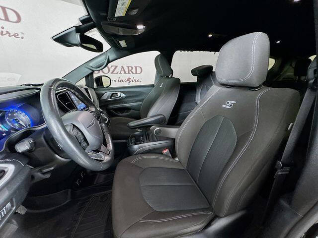 2021 Chrysler Pacifica Touring