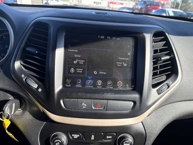 2017 Jeep Cherokee 75th Anniversary