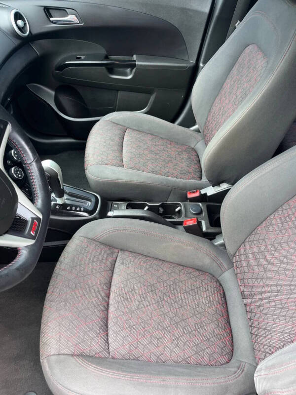 2018 Chevrolet Sonic LT Auto