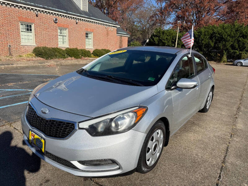2015 Kia Forte LX's photo