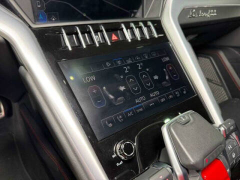 2019 Lamborghini Urus