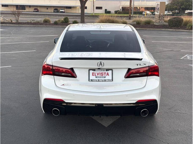 2020 Acura TLX