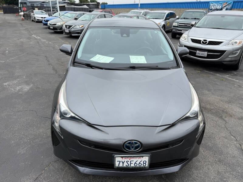 2017 Toyota Prius Two