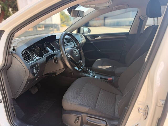 2019 Volkswagen e-Golf SE