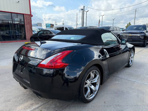 2010 Nissan 370Z Roadster Touring