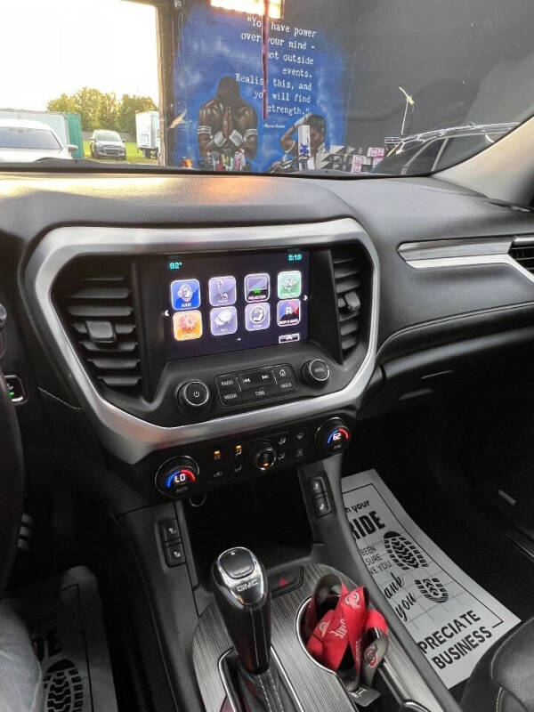 2018 GMC Acadia SLT-1