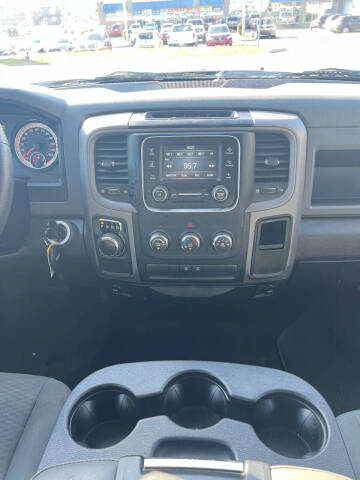 2018 RAM 1500 Express