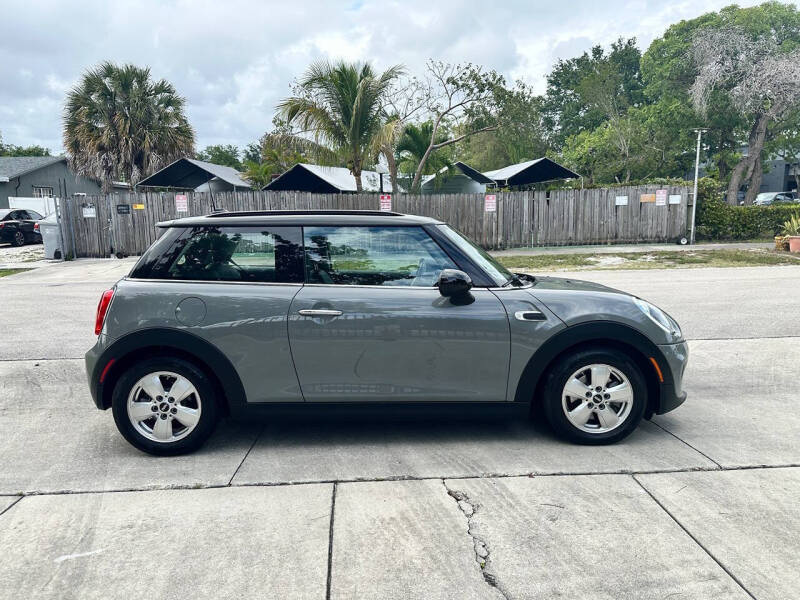 2015 MINI Hardtop 2 Door Cooper