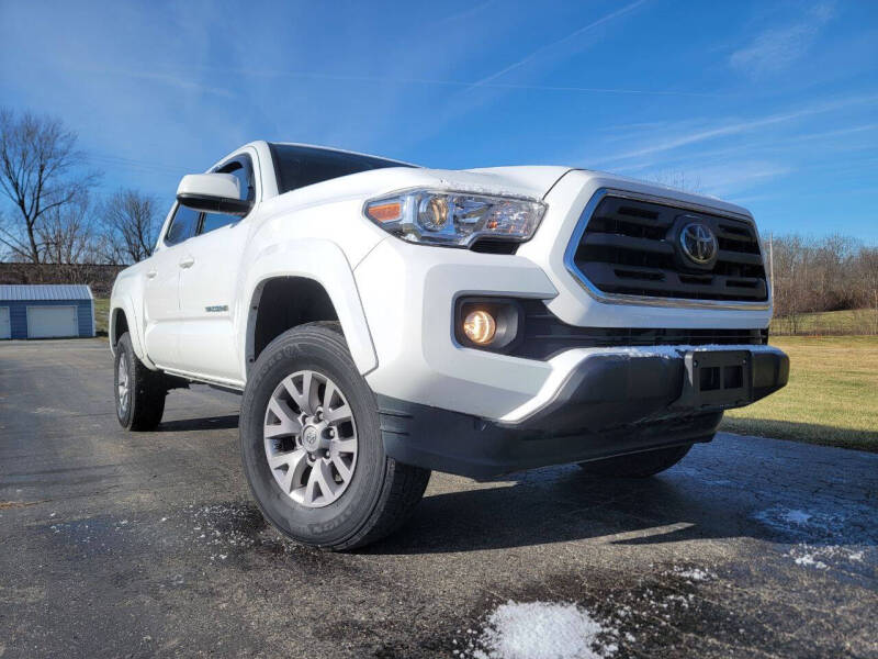 2019 Toyota Tacoma for sale at Sinclair Auto Inc. in Pendleton IN