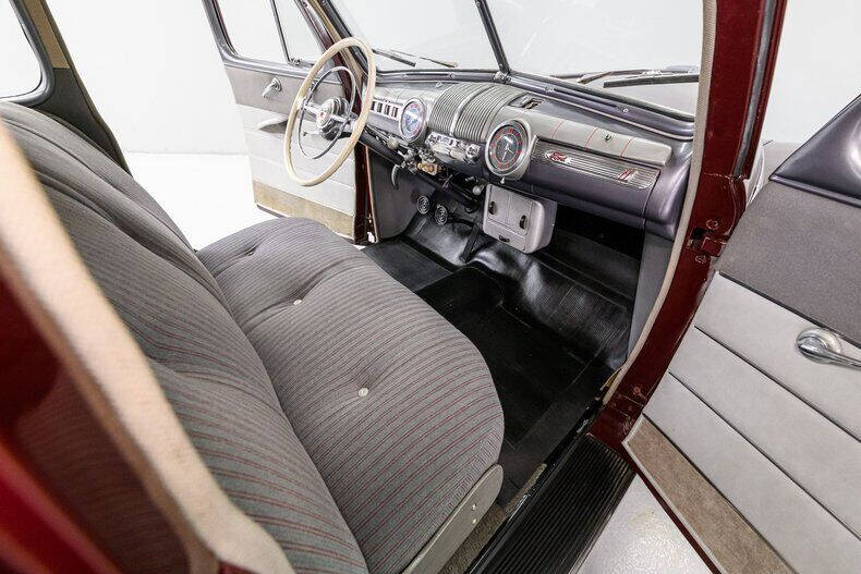 1946 Ford Super Deluxe