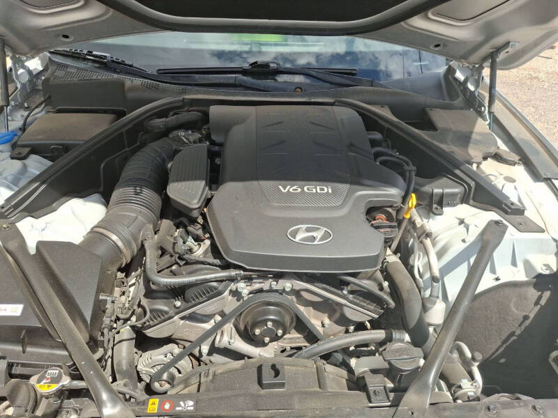 2015 Hyundai Genesis 3.8L