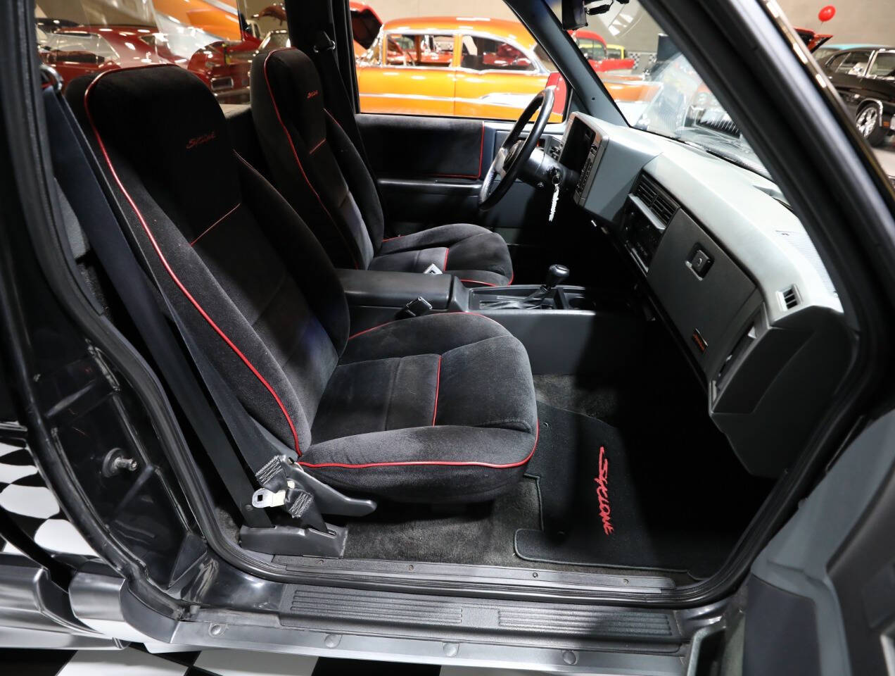 1991 GMC Syclone 34