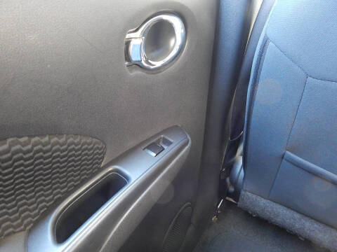 2014 Nissan Versa Note SV