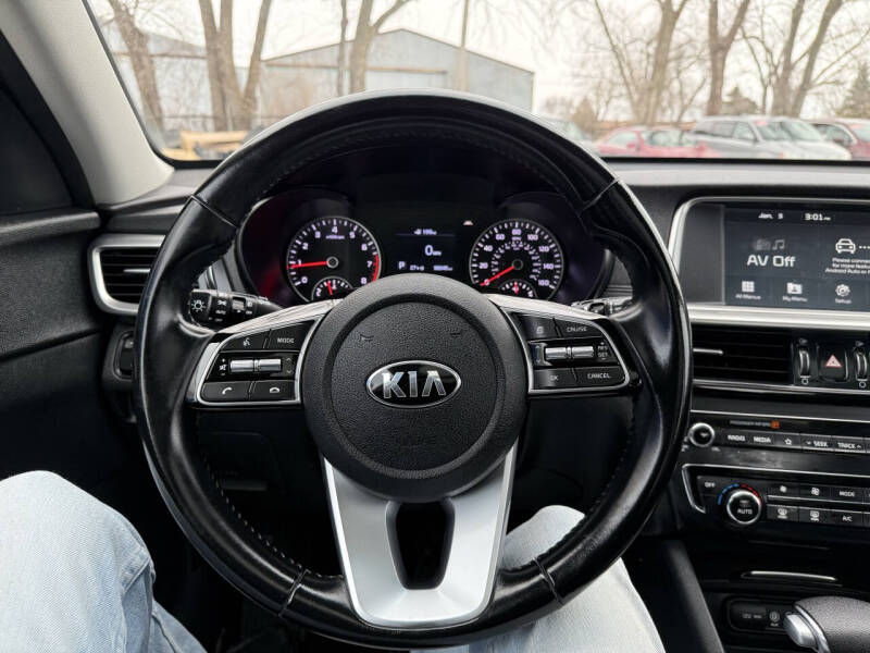 2019 Kia Optima S