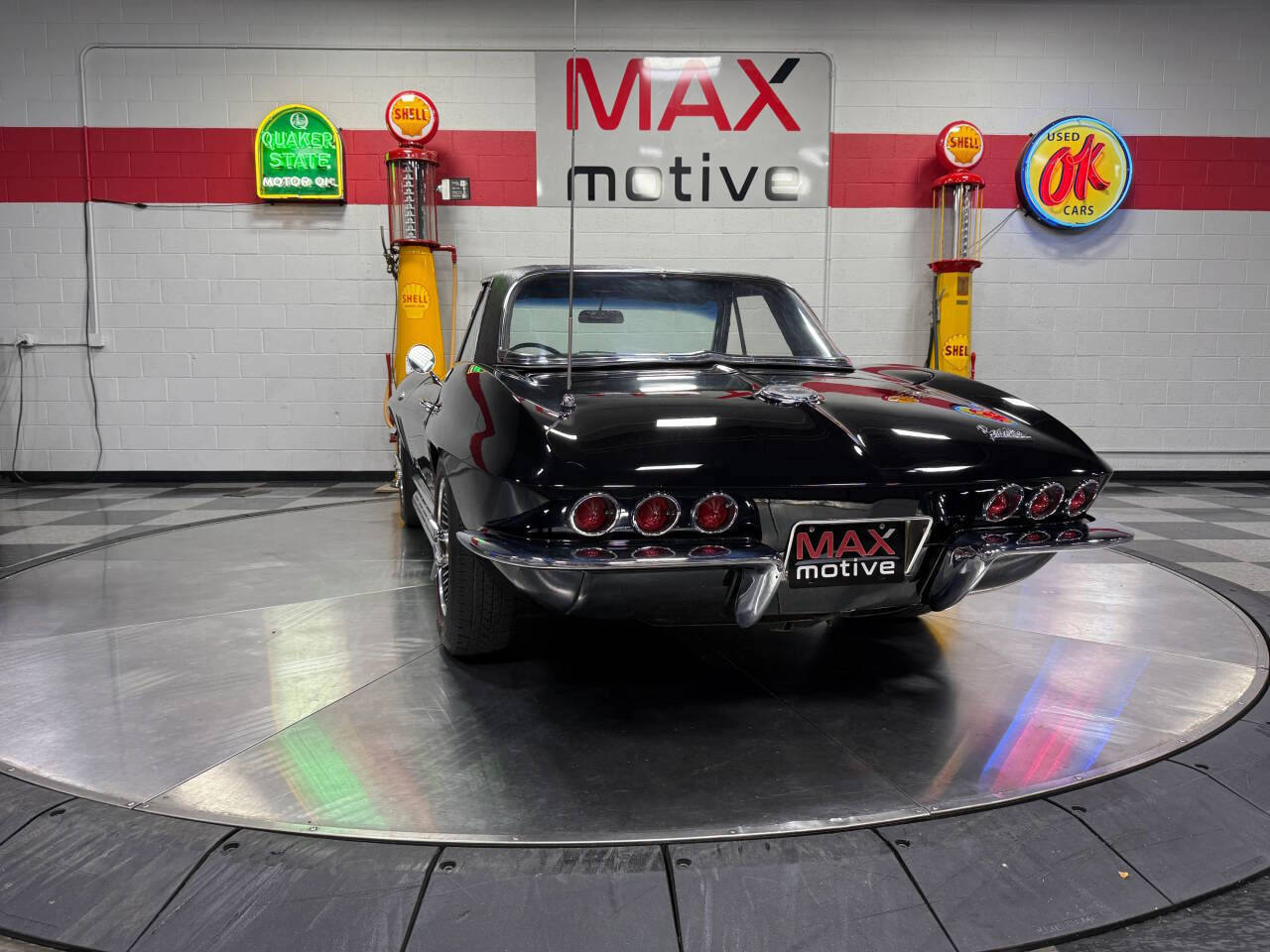1966 Chevrolet Corvette 22