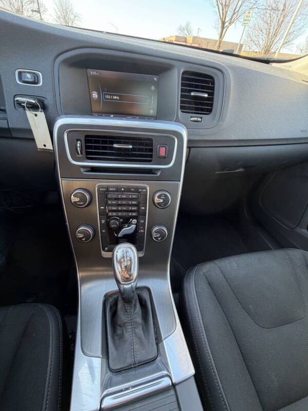 2013 Volvo S60 T5